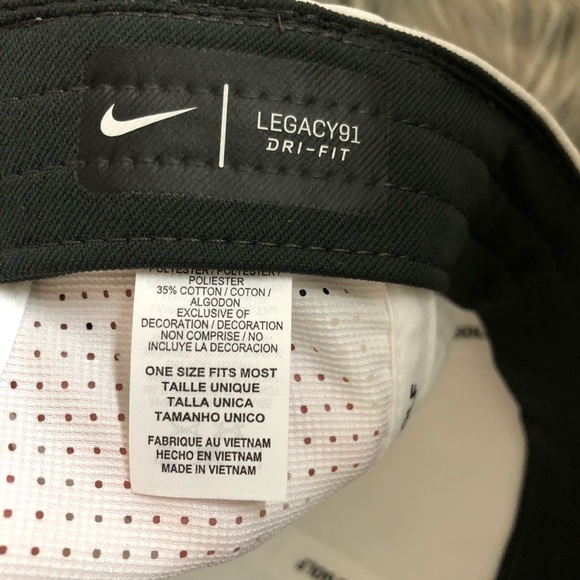 NIKE Women's AeroBill Legacy 91 Perforated Cap - Picture 4 of 6